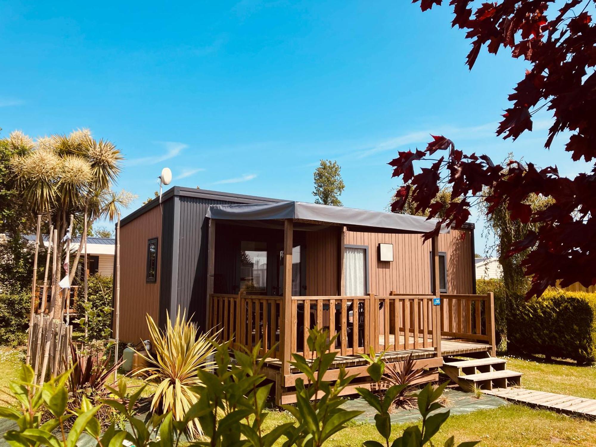 Camping Le Rivage Quettehou Exterior photo