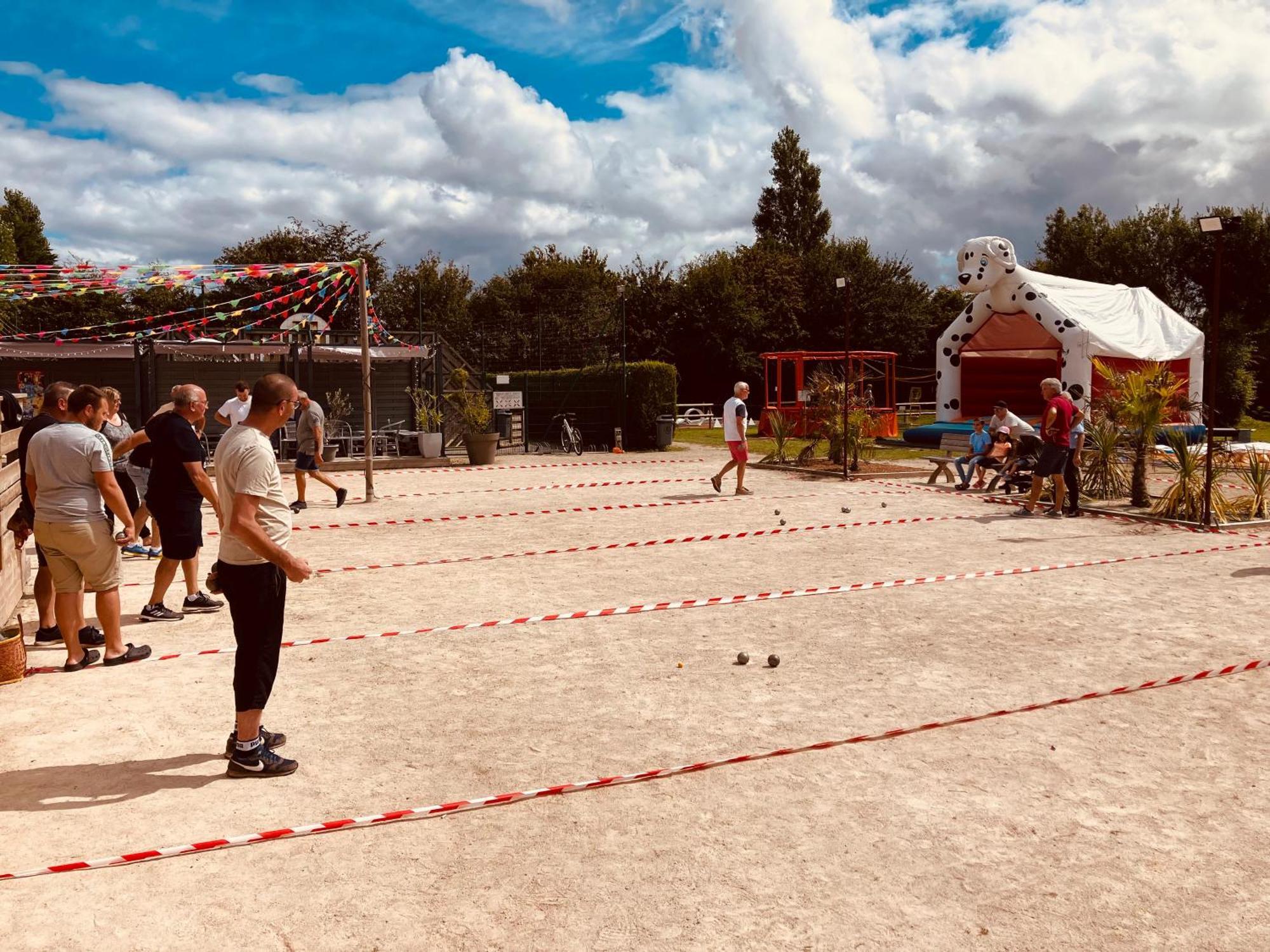 Camping Le Rivage Quettehou Exterior photo